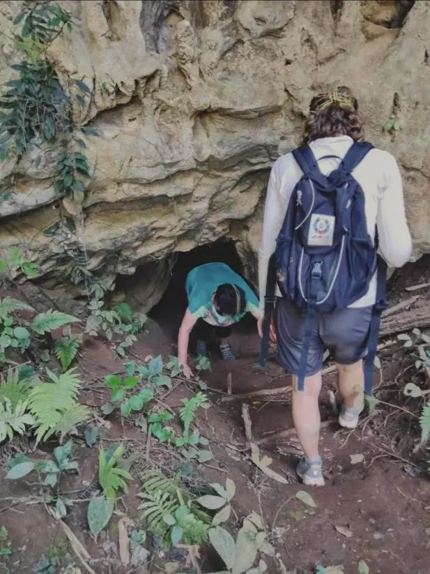 Trekking Trip 1: To a Karen Village & a Beautiful, Easy Cave – photo 3