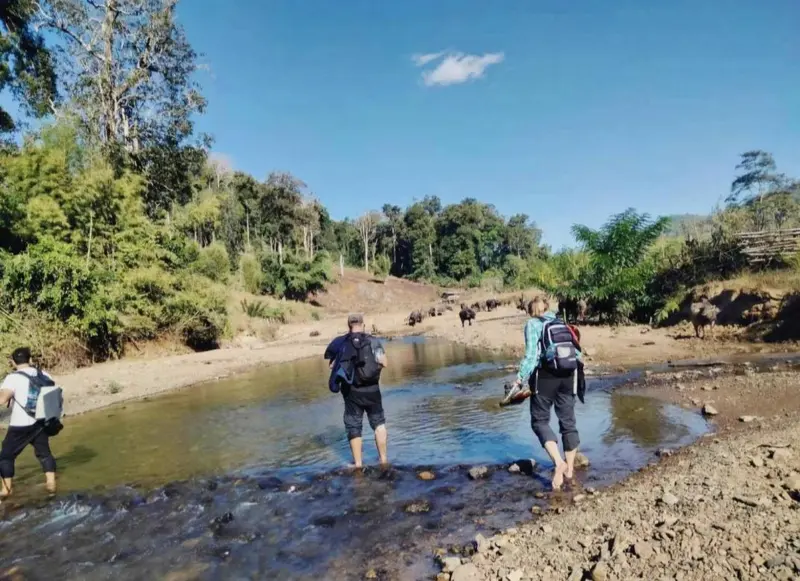 Trekking Trip 1: To a Karen Village & a Beautiful, Easy Cave – photo 5