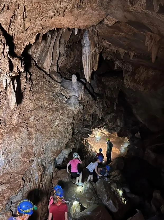 Caving Trip 1: Three Caves and Walking Tour – photo 4