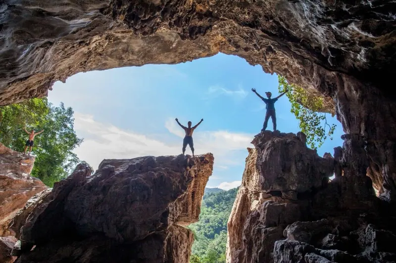 Caving Trip 5: Red Cliff Cave – photo 1